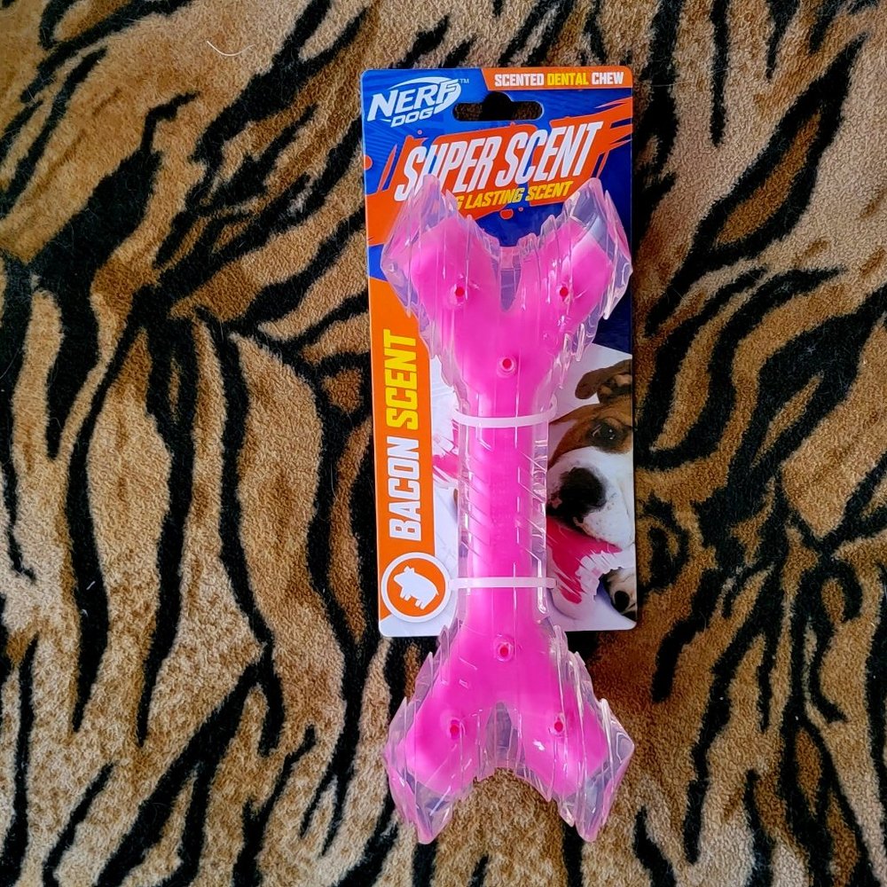 Nerf Dog Super Scent Bacon Dental Chew Toy Puppy sm to large dog.. New!